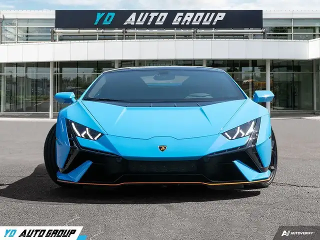 2023 Lamborghini Huracan Lamborghini Huracan Tecnica l Clean Car dans Autos et camions dans Région de Markham/York - Image 4