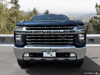 This 2020 Chevrolet Silverado 2500HD LTZ boasts a powerful 6.6L V8 engine, delivering 401 hp and 464... (image 8)