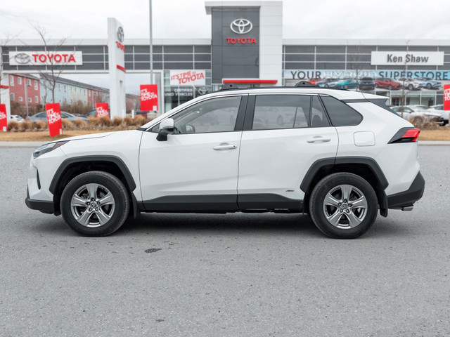 2022 Toyota RAV4 Hybrid XLE HYBRID TIME / SUNROOF / POWER TAI... in Cars & Trucks in City of Toronto - Image 4