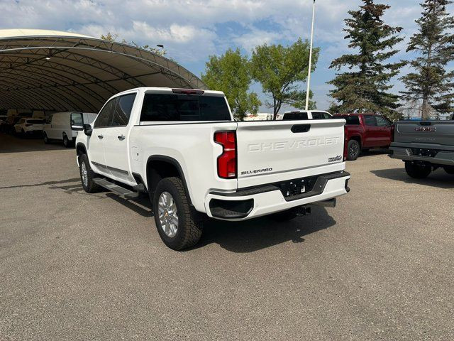 2025 Chevrolet Silverado 3500HD High Country in Cars & Trucks in Calgary - Image 3