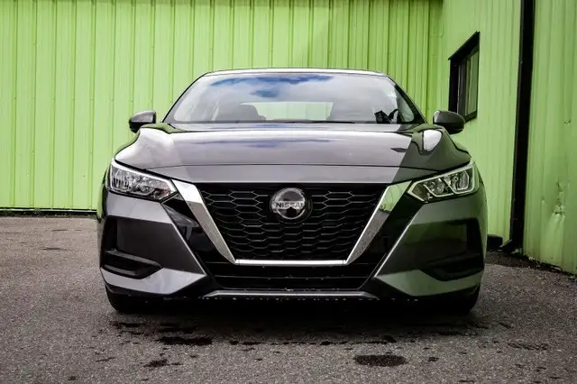 2022 Nissan Sentra SV • REMOTE START • SUNROOF • HEATED SEATS dans Autos et camions dans Kingston - Image 5