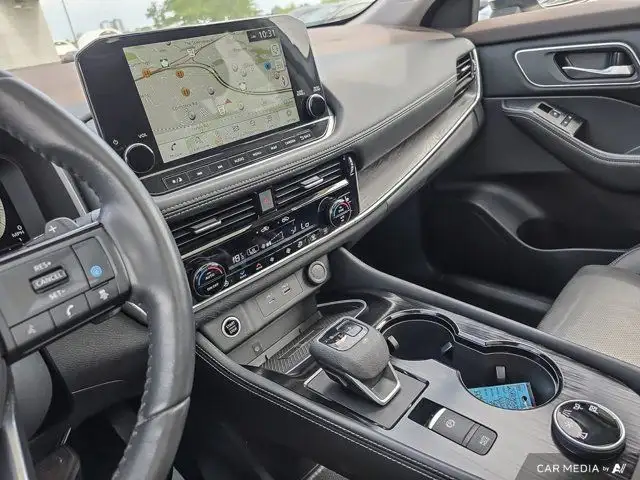2021 Nissan Rogue Platinum in Cars & Trucks in Ottawa - Image 23