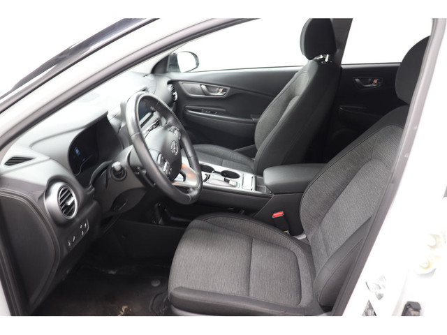 2021 Hyundai Kona Electric PREFERRED, CARPLAY, BLUETOOTH, CAMERA in Cars & Trucks in Longueuil / South Shore - Image 2