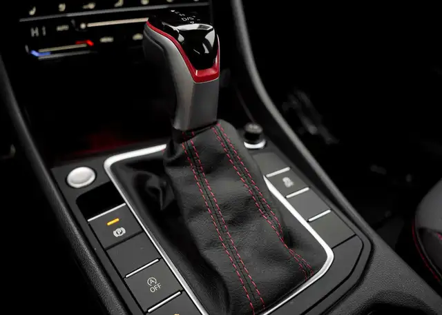 2025 Volkswagen Jetta GLI SUNROOF, REMOTE STARTER, KEYLESS ENTRY dans Autos et camions dans Région de Mississauga/Peel - Image 25