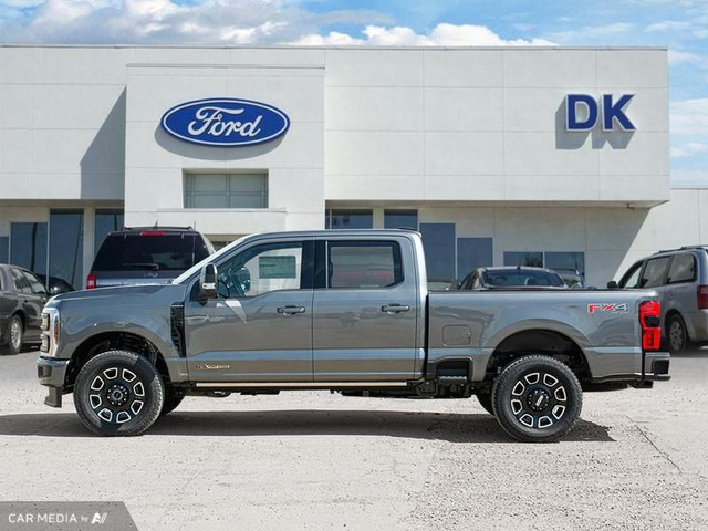 2025 Ford F-350 Super Duty Platinum in Cars & Trucks in Edmonton - Image 3