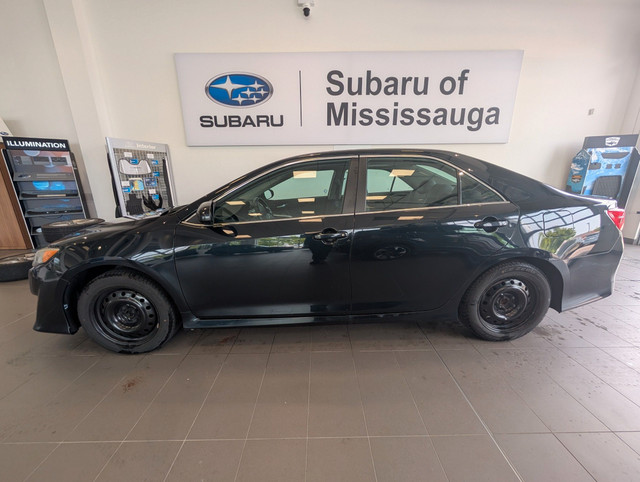 2012 Toyota Camry SE SE |2 SETS OF TIRES/RIMS| SOLD ASIS | CL... in Cars & Trucks in Mississauga / Peel Region - Image 4