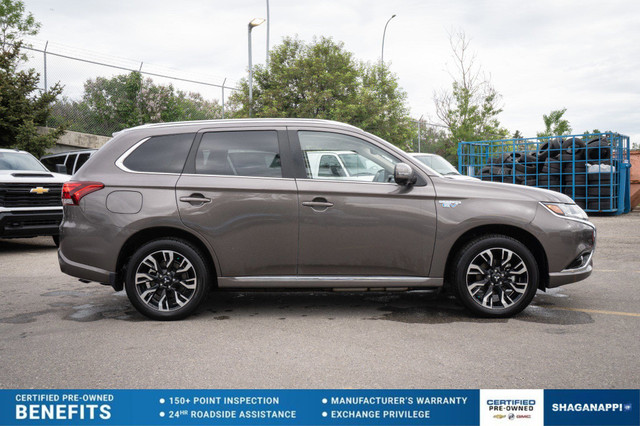 2018 Mitsubishi Outlander PHEV SEULTRA LOW KM | CLEAN CARFAX in Cars & Trucks in Calgary - Image 4