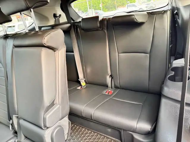 2020 Toyota Highlander XLE AWD|8 PASS|SUNROOF|LEATHER| in Cars & Trucks in City of Toronto - Image 15