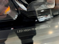 **SPRING SPECIAL!** FULLY ELECTRIC, FEATURING : 4MATIC AWD, HEADS UP DISPLAY, MULTICOLOUR AMBIENT LI... (image 3)
