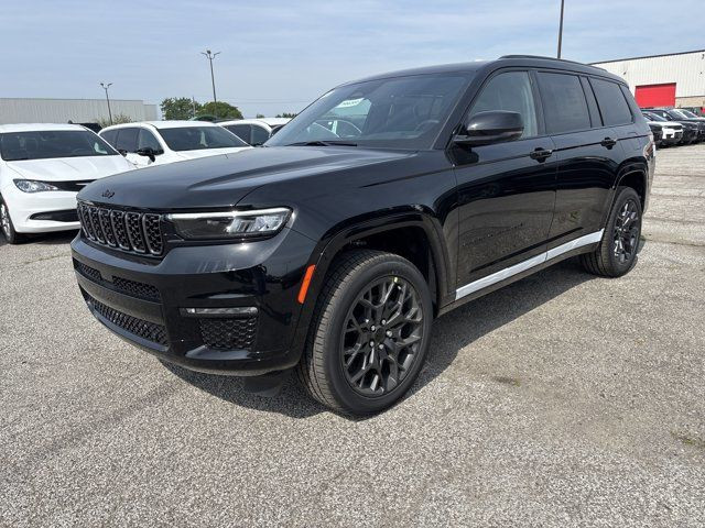2025 Jeep Grand Cherokee L Summit Reserve in Cars & Trucks in Mississauga / Peel Region