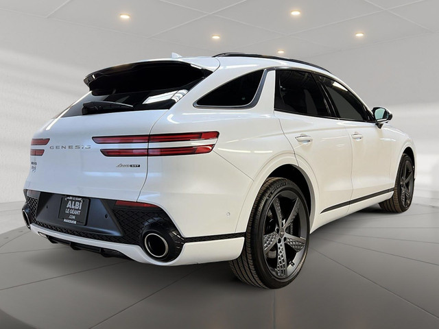 2023 Genesis GV70 SPORT PLUS 3.5T CUIR TOIT PANO NAV 4RM in Cars & Trucks in Laval / North Shore - Image 4