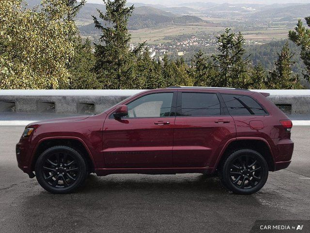 2021 Jeep Grand Cherokee Altitude in Cars & Trucks in Moncton - Image 2