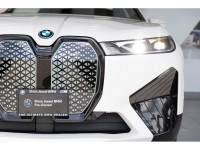2024 BMW iX xDrive50 AWD Single-Speed Automatic Electric Motor EXTERIOR MINERAL WHITE METALLIC INTER... (image 3)