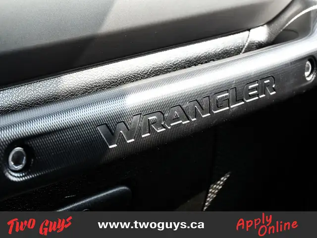 2019 Jeep WRANGLER UNLIMITED Sport 4x4 Back Up Camera Side Steps in Cars & Trucks in St. Catharines - Image 27