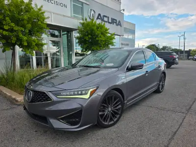 SUPERBE ACURA ILX A-SPEC INTÉRIEUR ROUGE Engine: Moteur à 4 cylindres L/100Km City: 9.9 L/100Km Hwy:...