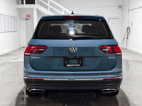 Recent Arrival! 8-Speed Automatic with Tiptronic AWD 2.0L TSI 4Motion Apple CarPlay/Android Auto, Re... (image 4)