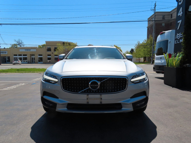2018 Volvo V90 Cross Country T5 AWD - Wagon - Navigation System  in Cars & Trucks in Oakville / Halton Region - Image 3