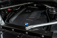 Options Francais: * Ensemble Essentiel Premium * Graphite Foncé Métallisé * Sensafin Noir avec surpi... (image 9)