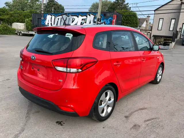 2015 Kia Rondo LX in Cars & Trucks in Laval / North Shore - Image 6