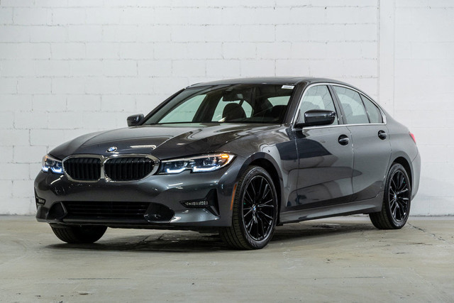 2022 BMW 3 Series 330i xDrive | Premium | Accès Confort in Cars & Trucks in City of Montréal - Image 3