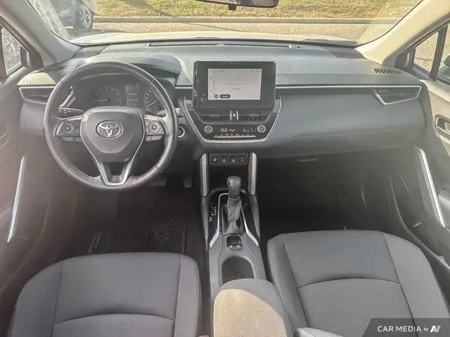 2023 Toyota Corolla Cross LE | AWD | CARPLAY | BACKUP CAM dans Autos et camions dans Kitchener / Waterloo - Image 30