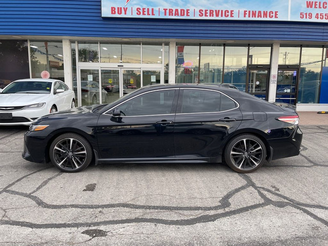  2018 Toyota Camry NAV LEATHER SUNROOF MINT! WE FINANCE ALL CRED in Cars & Trucks in London - Image 3