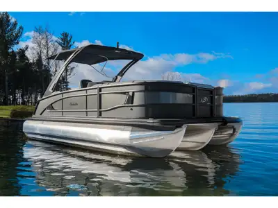 BDF18916J324 Conçu pour vous et votre expérience sur l'eau, les modèles Barletta Lusso offrent beauc...