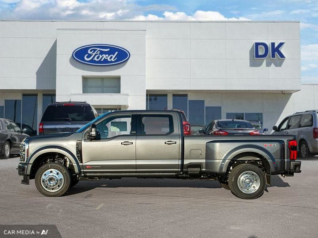 2025 Ford F-450 Super Duty Platinum in Cars & Trucks in Edmonton - Image 3