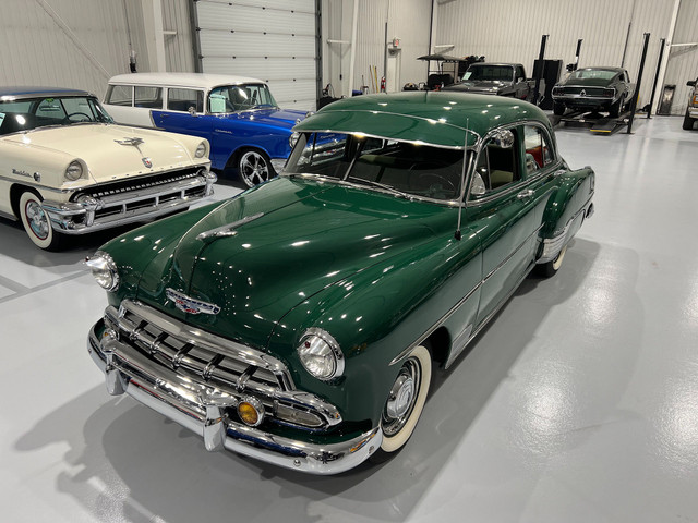 1952 Chevrolet Styleline Deluxe in Classic Cars in London - Image 2