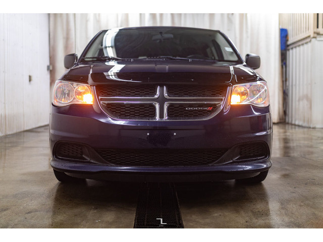 2015 Dodge Grand Caravan SE in Cars & Trucks in Red Deer - Image 4