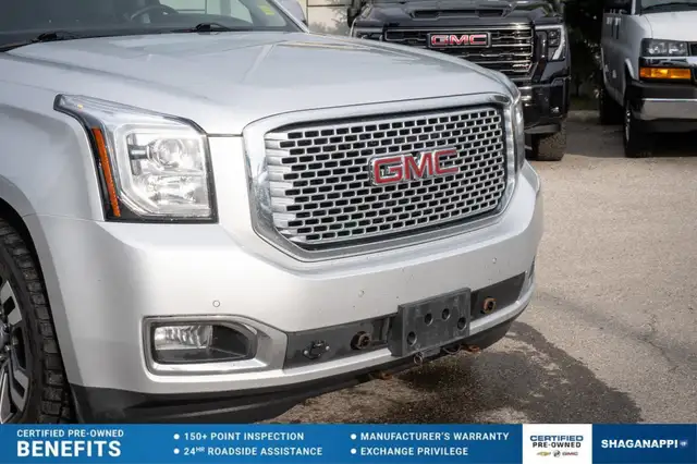 2017 GMC Yukon DenaliLOW KM | CLEAN CARFAX in Cars & Trucks in Calgary - Image 11