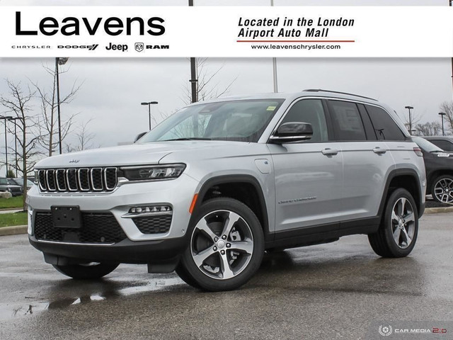 2022 Jeep Grand Cherokee 4xe PLUG IN HYBRID | HTD SEATS | LOADED in Cars & Trucks in London