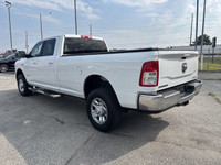 Clean Car Fax**Ram 2500**Big Horn**Crew Cab**6.4L**V8**Hemi**4x4**3.73 Rear Axle Ratio**40/20/40 Ben... (image 9)