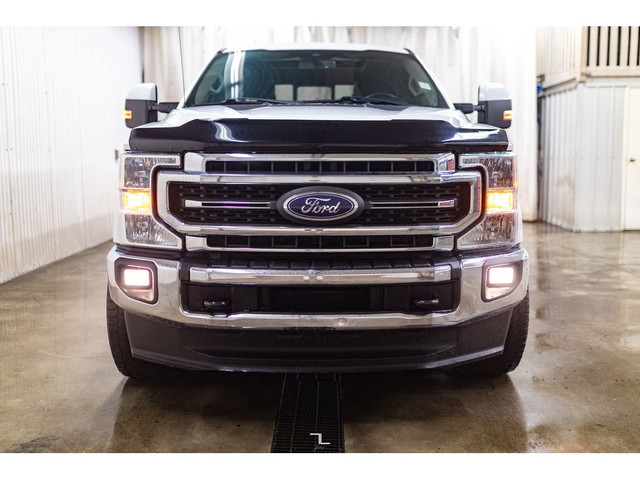2020 Ford F-350 4x4 Crew Cab Lariat Diesel Leather Roof Nav in Cars & Trucks in Red Deer - Image 4