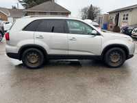 TIGER AUTO SALES LTD - Quality Pre-Owned Car Dealership - Located at 2275 Dundas St., London, Ontari... (image 5)