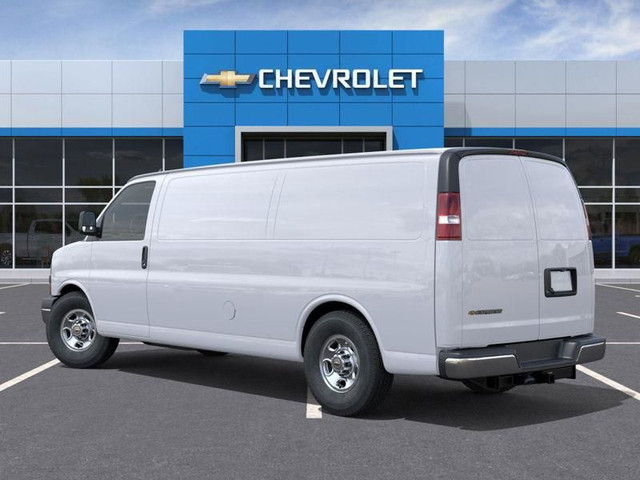 2025 Chevrolet Express 3500 Work Van in Cars & Trucks in Lethbridge - Image 3