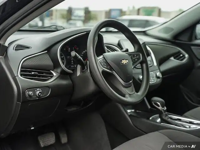 2022 Chevrolet Malibu LT | Apple Carplay | Remote Start in Cars & Trucks in Windsor Region - Image 14