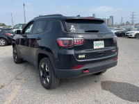 2018 JEEP COMPASS TRAILHAWK 4X4 ABSOLUTELY GORGEOUS NO ACCIDENTS MUST SEE CERTIFICATION INCLUDED !!!... (image 3)