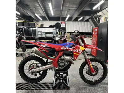 2023 GASGAS MC 250F FACTORY EDITION FACTORY Les photos peuvent être à titre indicatif et sans inscri...