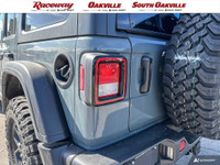 2025 JEEP WRANGLER 4-DOOR WILLYS 4X4 Anvil Exterior Paint Cloth Low Back Bucket Seats 2L Turbocharge... (image 9)
