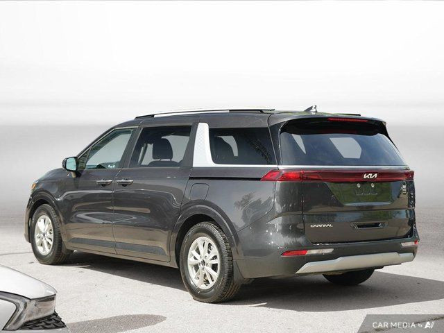 2024 Kia Carnival LX+ | Power Sliding Doors | Cpo | Power Lift in Cars & Trucks in Hamilton - Image 3