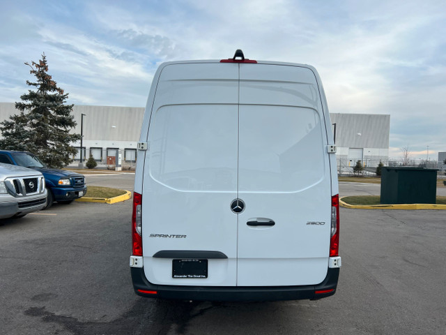 2023 Mercedes-Benz Sprinter Van Sprinter 2500 - CARGO-170 WB in Cars & Trucks in Oakville / Halton Region - Image 3