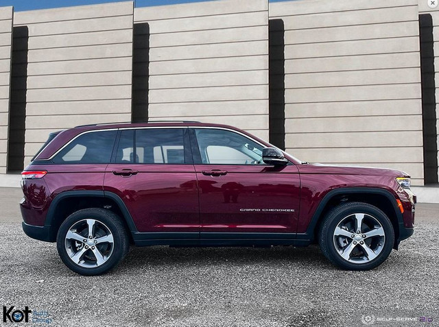 Jeep Grand Cherokee 4xe Base 2023 in Cars & Trucks in Kelowna - Image 3