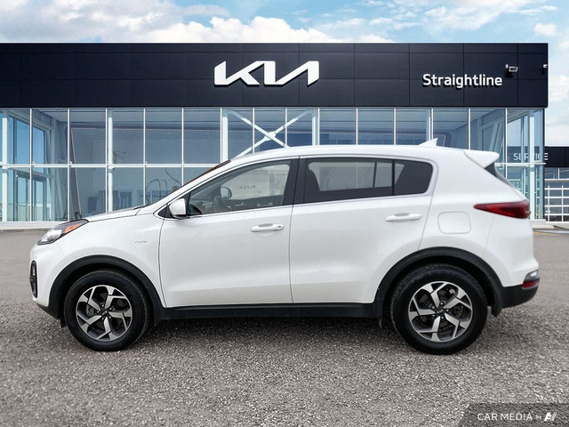 2020 Kia Sportage LX Heated Seats, Apple CarPlay, Highway-Ready  in Cars & Trucks in Medicine Hat - Image 4