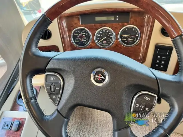 2016 Entegra Coach Anthem 42RBQ 42 Miles All New Tires ! in RVs & Motorhomes in Moncton - Image 19