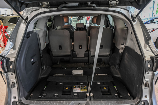 2021 Toyota Sienna LE Hybride | 8 Places | Carplay | Caméra | Ma in Cars & Trucks in City of Montréal - Image 4