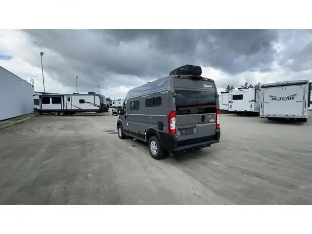 2024 Winnebago Solis Pocket 36A in RVs & Motorhomes in Abbotsford - Image 10