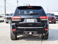 2021 Jeep Grand Cherokee 4D Sport Utility 80th Anniversary Edition Diamond Black Crystal Pearlcoat *... (image 2)