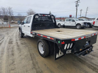 Super Duty F-450 DRW XLT 4WD Crew Cab Deck Truck, 19.5" Steel Wheels, 6.7L V8 Turbo Diesel, 10-Speed... (image 2)