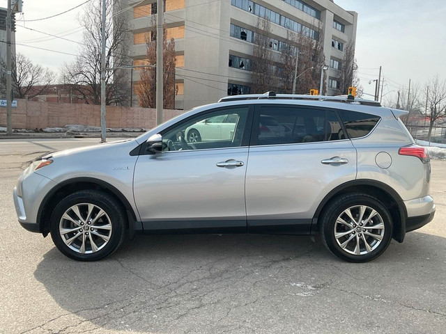 2017 Toyota RAV4 Hybrid Limited - LEATHER! NAV! 360 CAM! BSM! SU in Cars & Trucks in Kitchener / Waterloo - Image 4